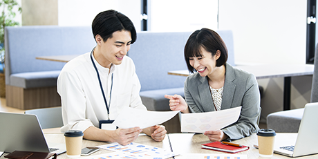 クリエイティブデザイン職